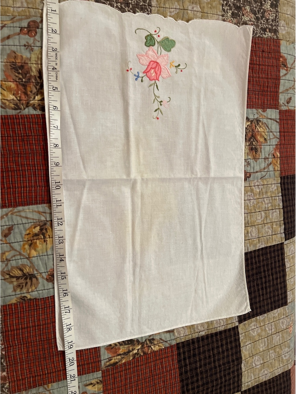 Vintage White Linen Embroidered Floral Table Runner with Scalloped Edges